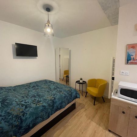 Le Logis De Lyla Appartement Loudun Buitenkant foto