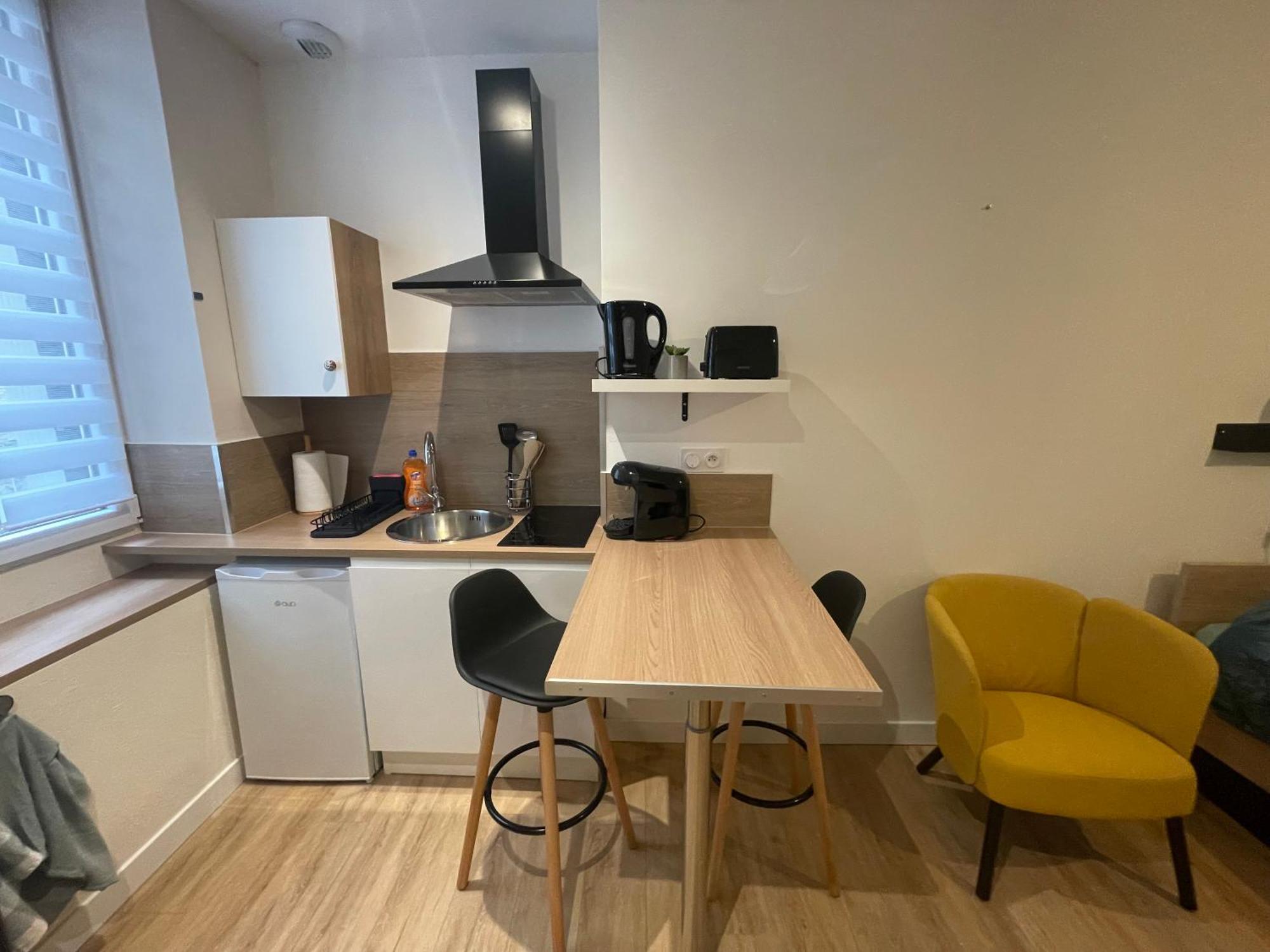 Le Logis De Lyla Appartement Loudun Buitenkant foto