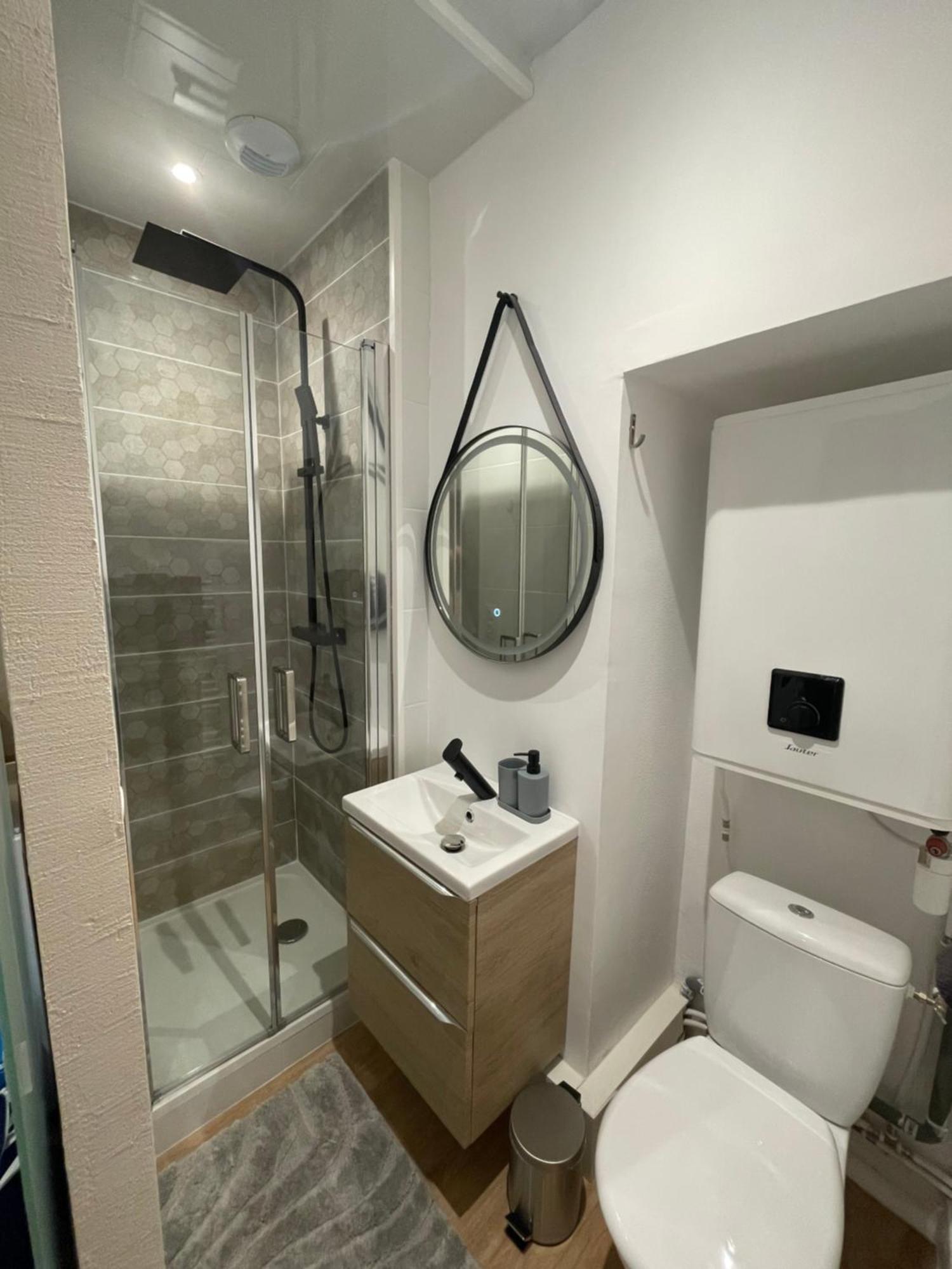 Le Logis De Lyla Appartement Loudun Buitenkant foto